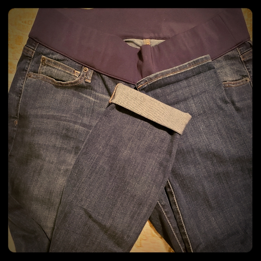New Gap Skinny Maternity Jeans 14